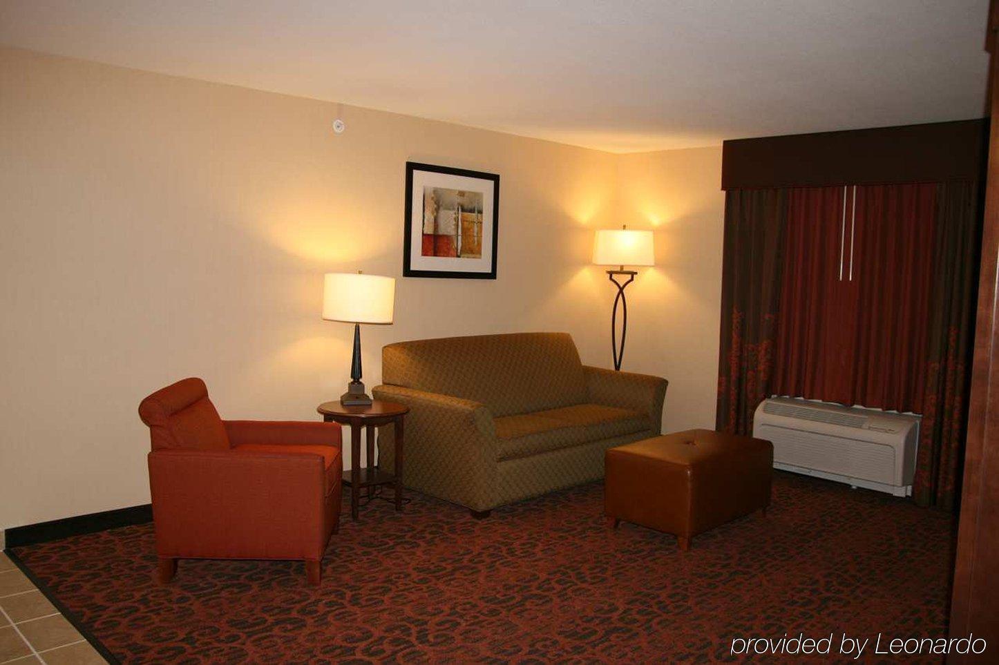 Hampton Inn & Suites New Castle, Pa Rom bilde