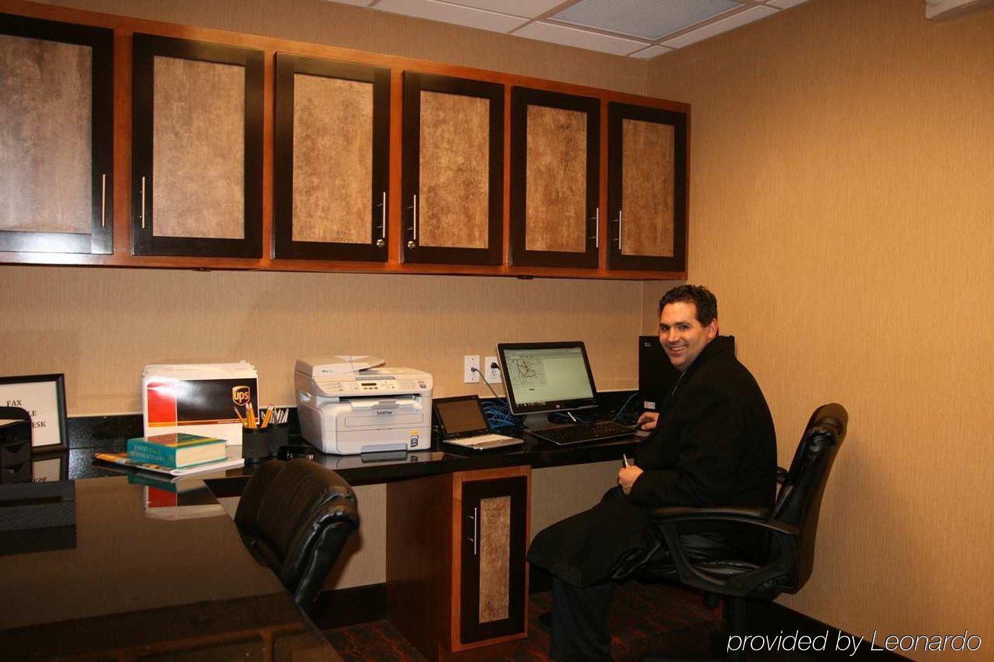 Hampton Inn & Suites New Castle, Pa Fasiliteter bilde